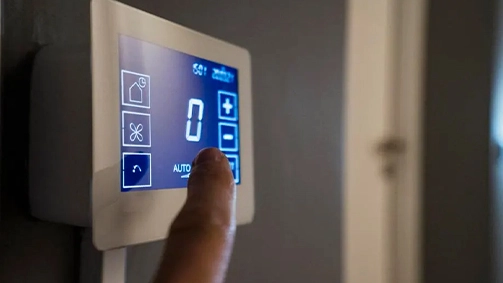 4 Ways Businesses Can Cut Their Energy Usage To Encourage Deflation