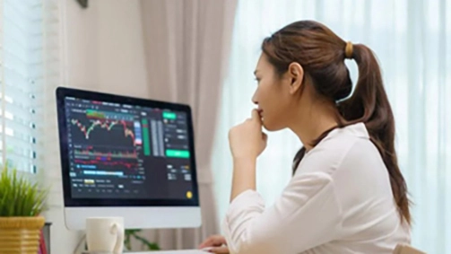 Why (And How) Financial Companies And Early-Stage Companies Alike Should Encourage Young Investors